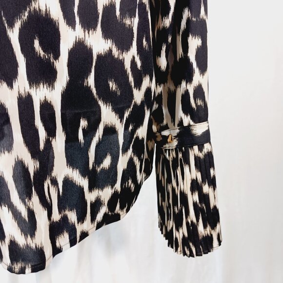 Calvin Klein XL Leopard Long Sleeve Top W/ Ruffled Sleeve Hem, 1/4 Button Front - Picture 8 of 16